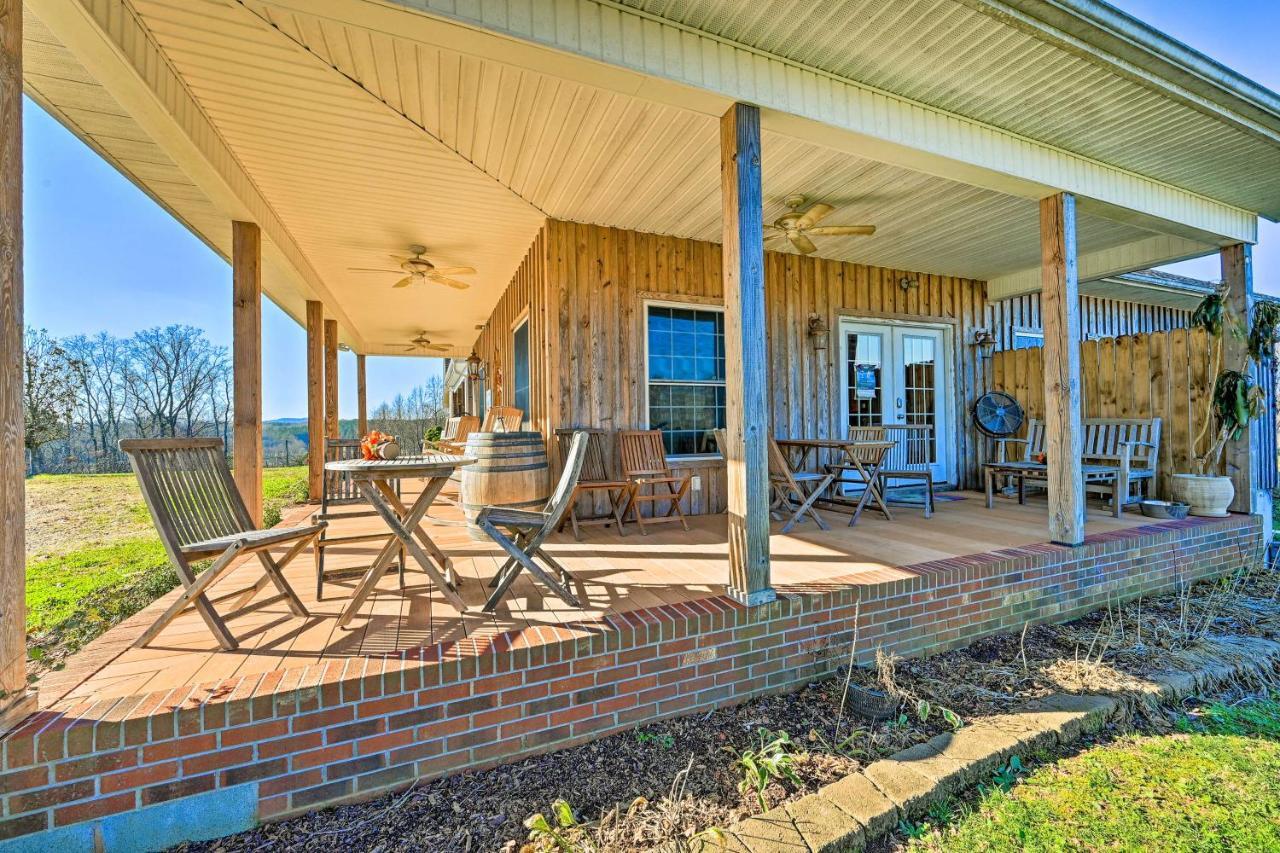 Vila Breathtaking Elkin Getaway With Vineyard Views! Exteriér fotografie